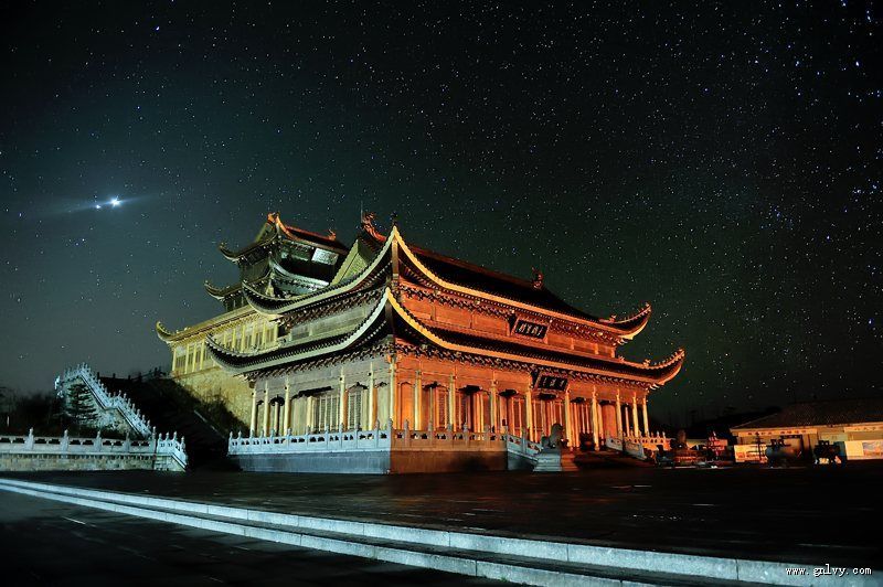 �Ĵ���üɽ֮��