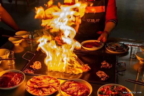 �Ű�������ʳ��ɫ