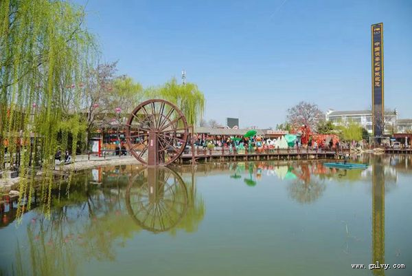 ���˼��̻� ���м��䡱������Ѱζ֮��